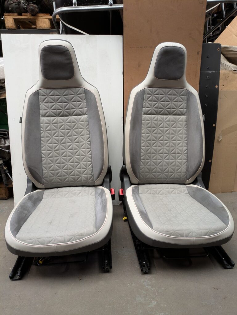 Volkswagen up! Seat Set