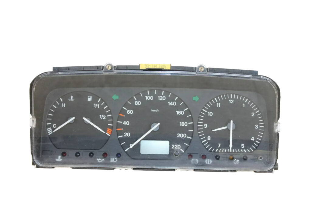 Volkswagen Transporter / Multivan T4 Instrument Cluster OEM 7D0919850G