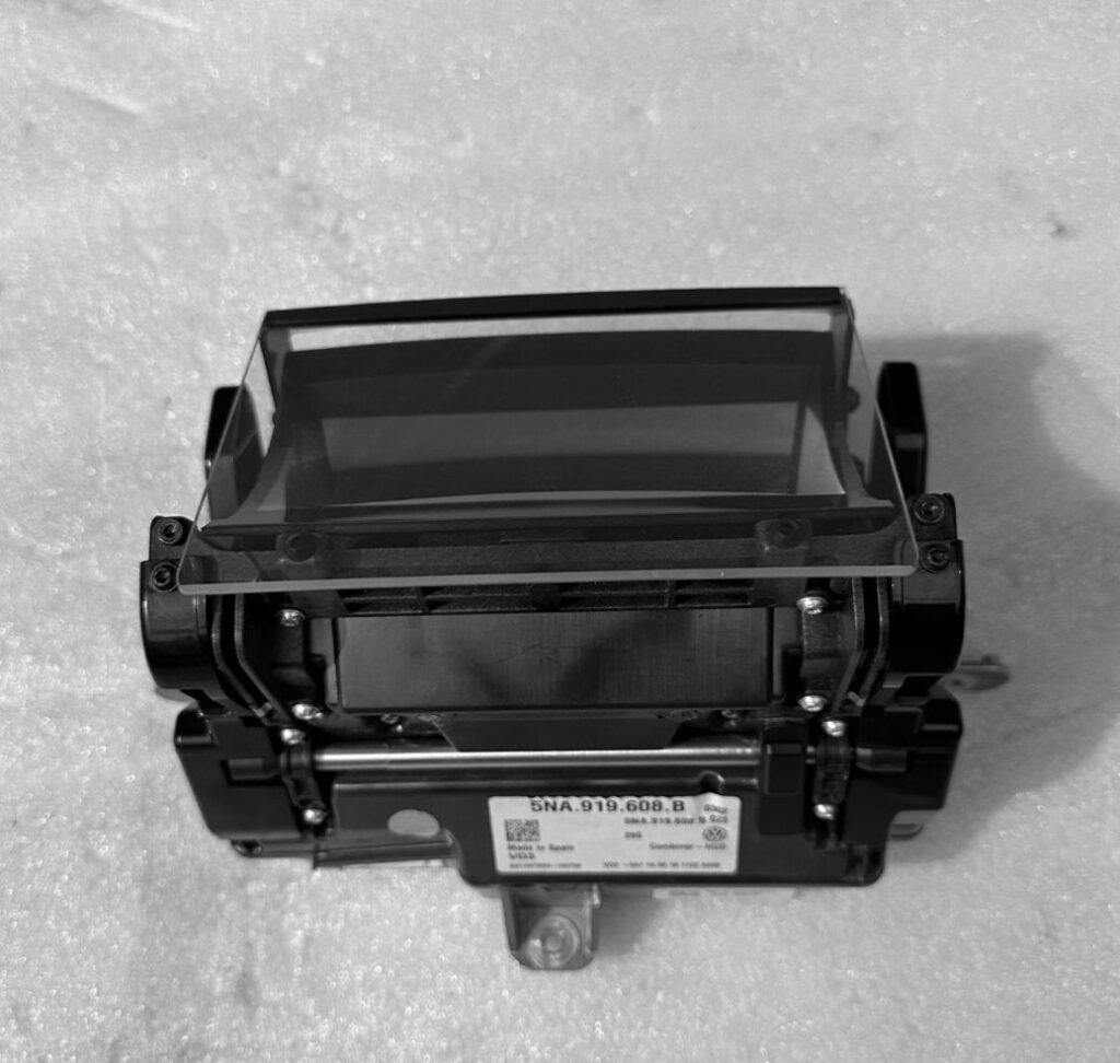 Volkswagen Tiguan Head-up Display OEM 5NA919608B