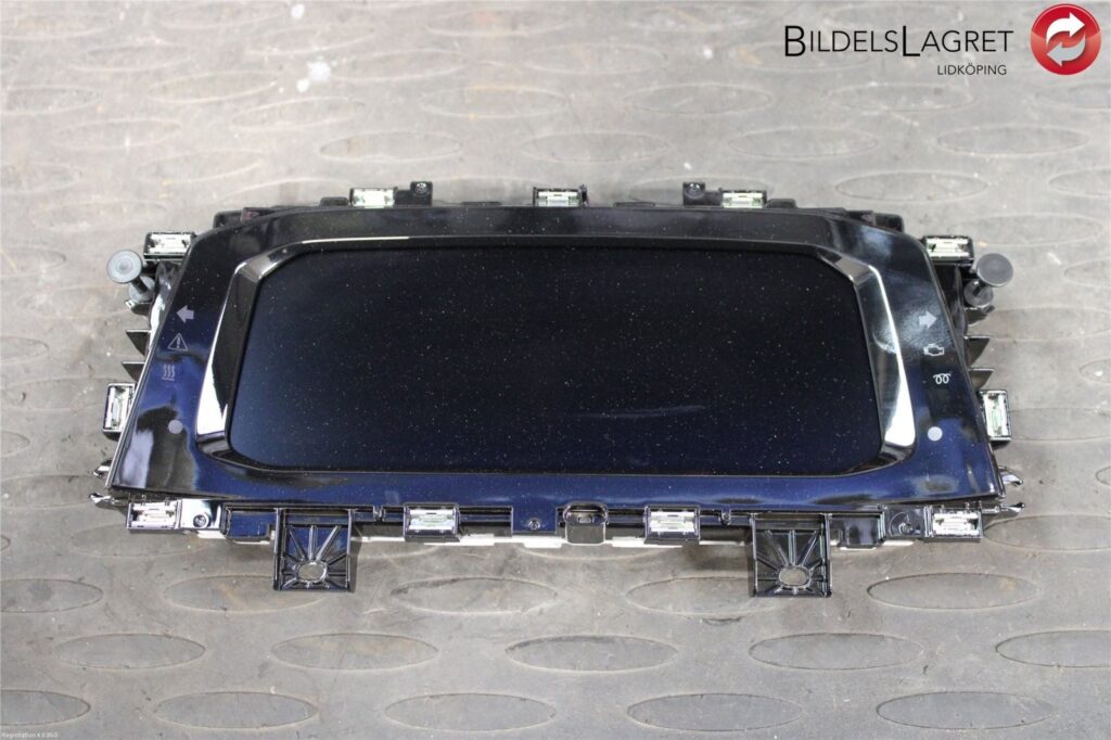 Volkswagen Golf VIII Instrument Cluster OEM 5H0920340B