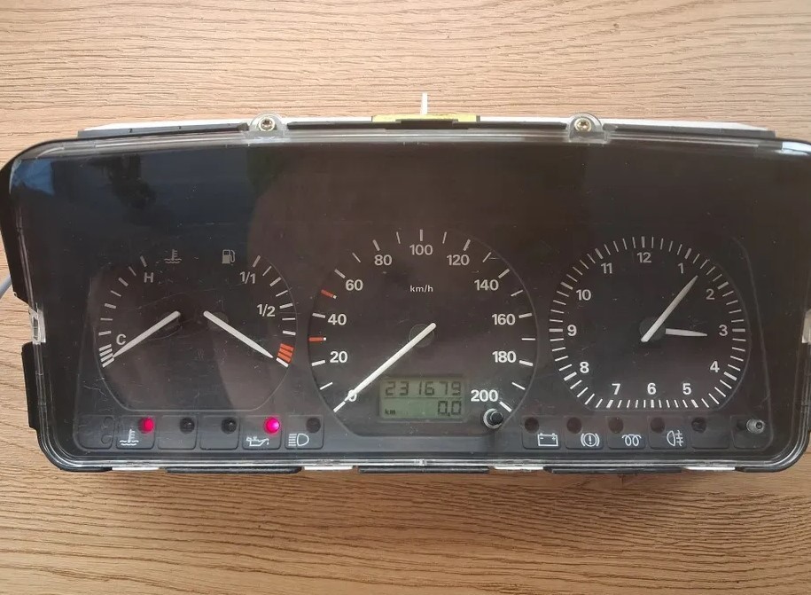 Volkswagen Transporter / Multivan T4 Instrument Cluster OEM 7D0919850H