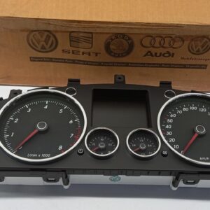 Volkswagen Touareg I / 7L Instrument Cluster OEM 7L6920880TX