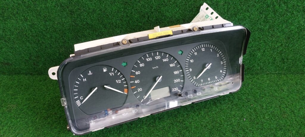 Volkswagen Transporter / Multivan T4 Instrument Cluster OEM 7D0919850K