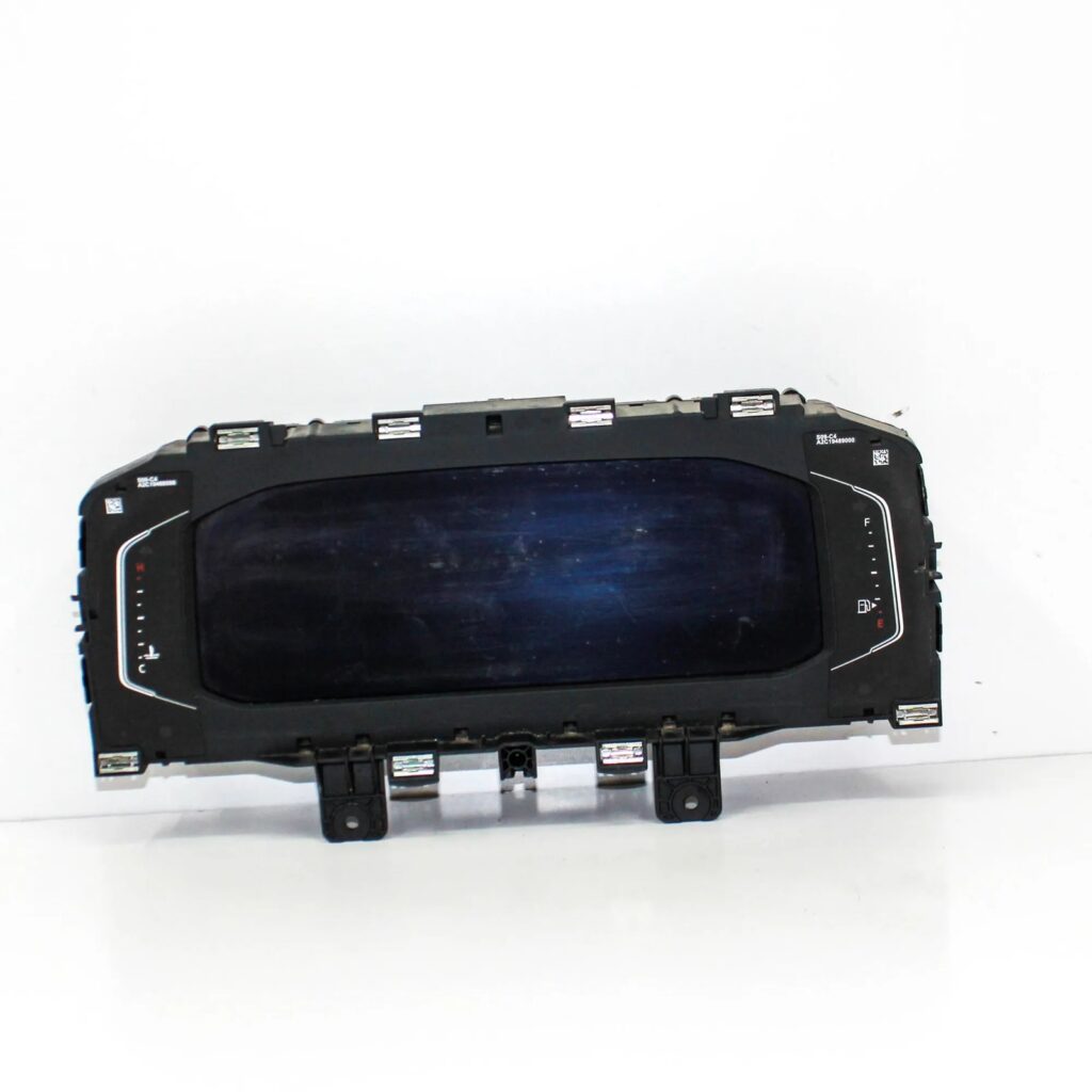 Volkswagen Jetta VII / Mk7 Instrument Cluster OEM 17A920890A
