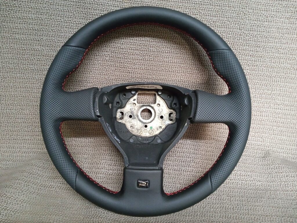 Volkswagen Golf V / Polo / Caddy / Touran / Passat Steering Wheel Black OEM 1K0419091
