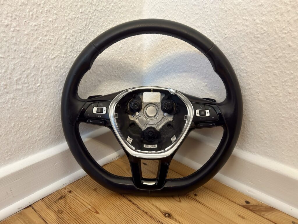 Volkswagen Golf / Touran / Polo / Sharan / Jetta Steering Wheel OEM 5C0419091BM