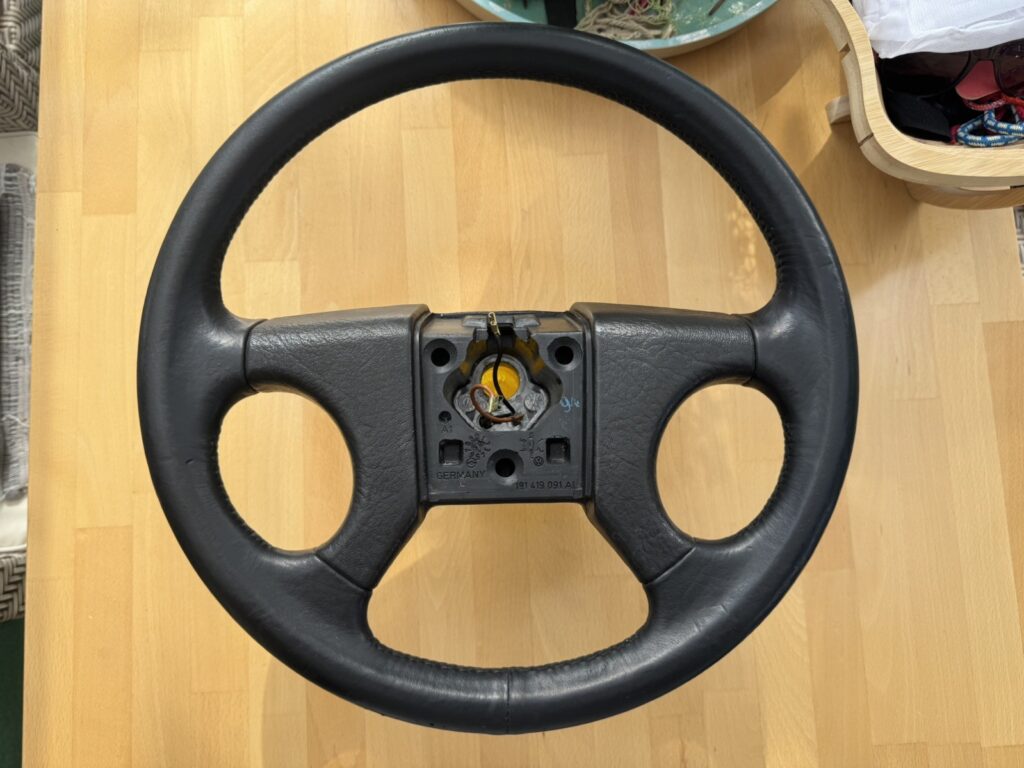 Volkswagen Golf / Passat / Scirocco / Jetta / Polo Steering Wheel