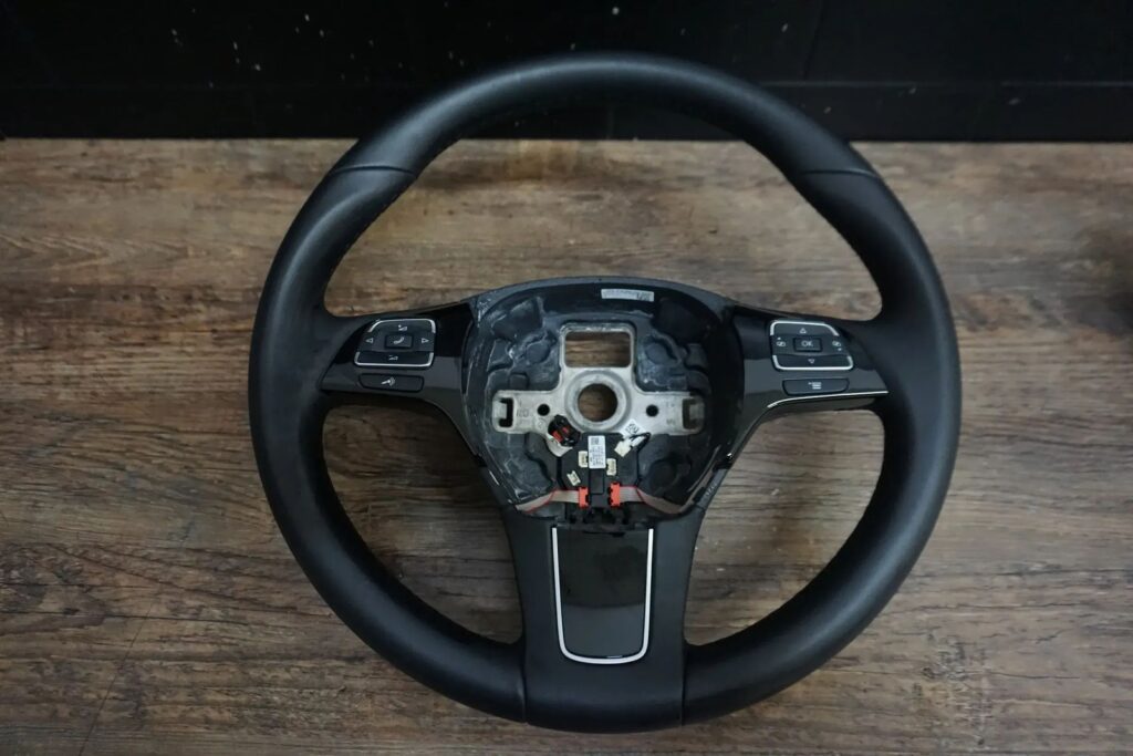 Volkswagen Touareg 7P Steering Wheel OEM 7P6419091AR