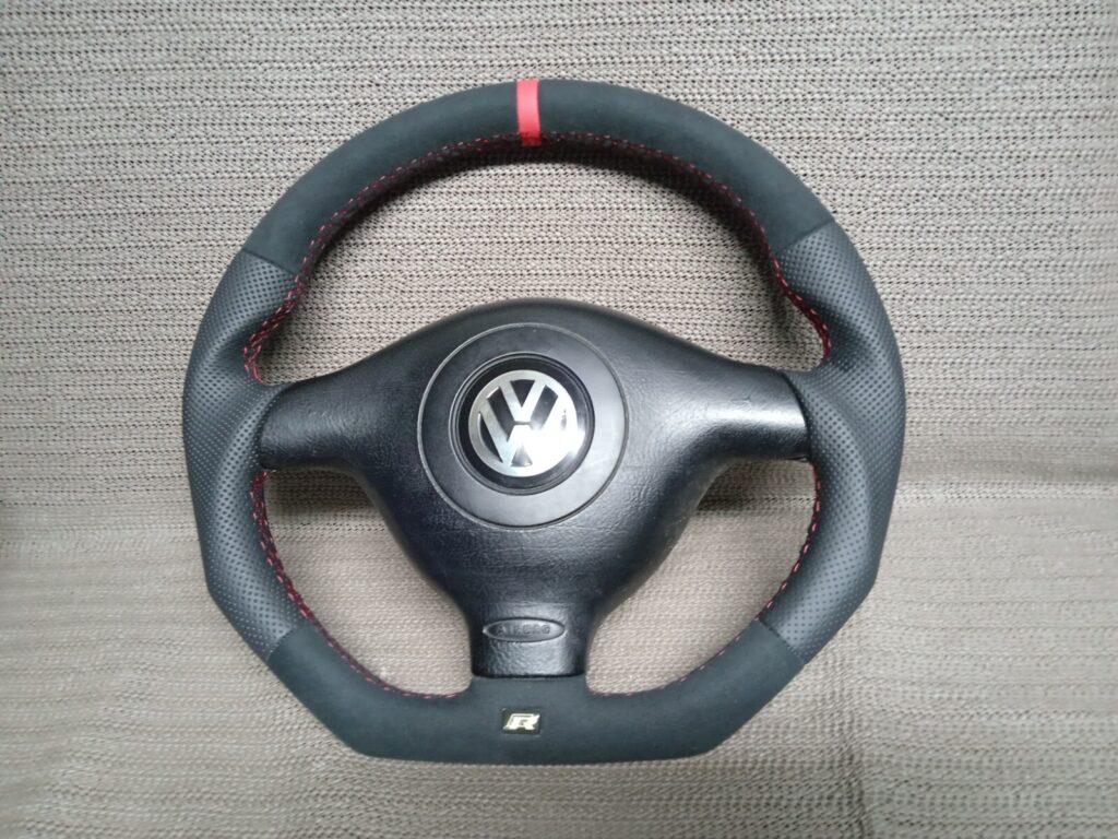 Volkswagen Golf IV / Bora / Passat Steering Wheel Black OEM 1J0419091