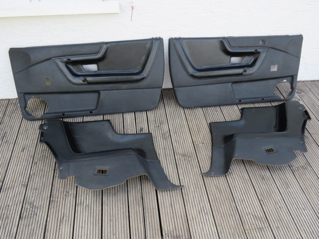 Volkswagen Corrado 53i Door Panel Set