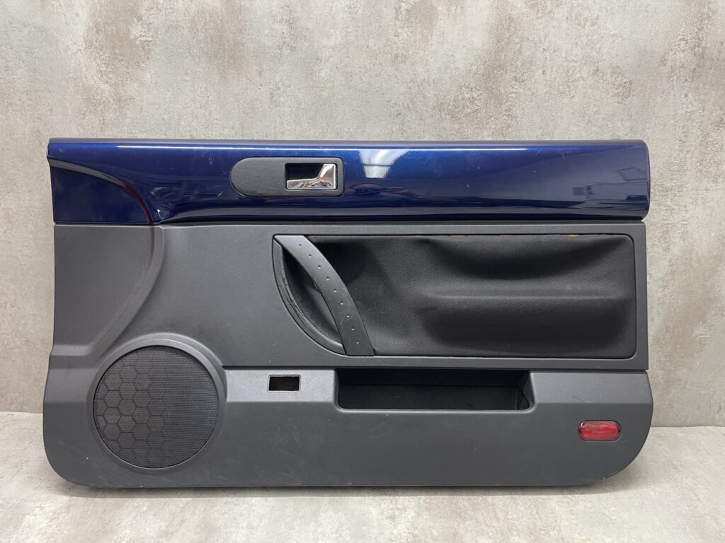 Volkswagen New Beetle Cabriolet 1Y Front Right Door Panel