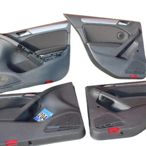 Volkswagen Golf VI Left / Right Door Panel Set