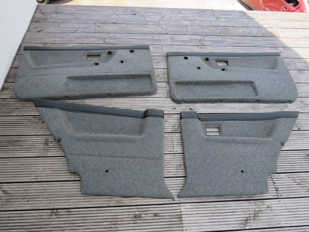 Volkswagen Golf II Left / Right Door Panel Set