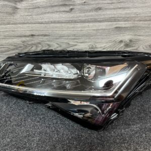 Skoda Superb III / 3V Front Left LED Headlight OEM 3V1941015E