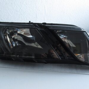Skoda Octavia III Front Right Headlight OEM 5E1941016C