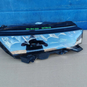 Skoda Octavia IV Front Right Headlight OEM 5E4941010