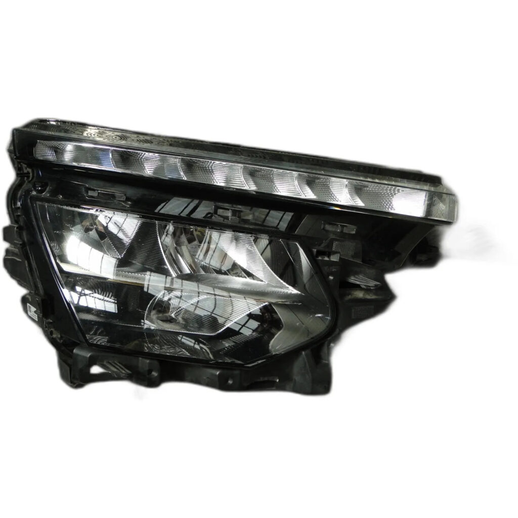 Skoda Kamiq Front Right LED Headlight OEM 655941016B