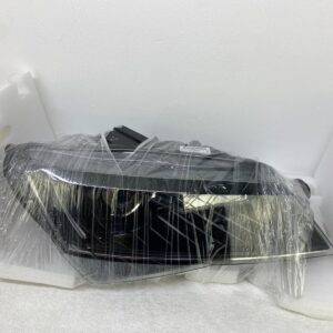 Skoda Superb III / 3V Front Right Bi-Xenon Headlight OEM 3V1941018B