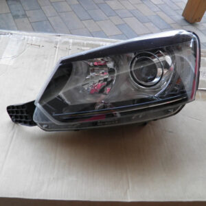 Skoda Yeti 5L Front Left Xenon Headlight OEM 5L1941015C