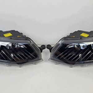 Skoda Octavia III Front Left Xenon Headlight OEM 5E1941015B