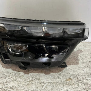 Skoda Kamiq Front Right Headlight OEM 658941016B