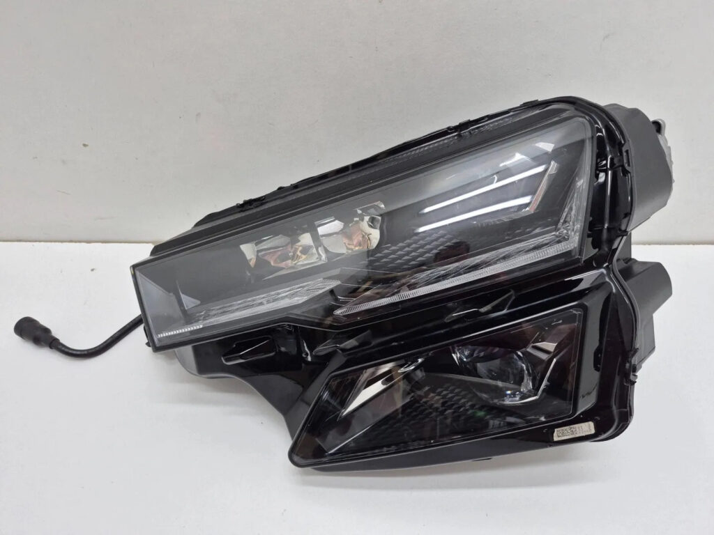 Skoda Karoq Front Left LED Headlight OEM 57B941035B