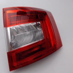 Skoda Octavia Rear Right Tail Light OEM 5E9945112A