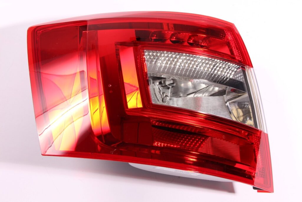 Skoda Octavia Rear Left Tail Light OEM 5E9945111B