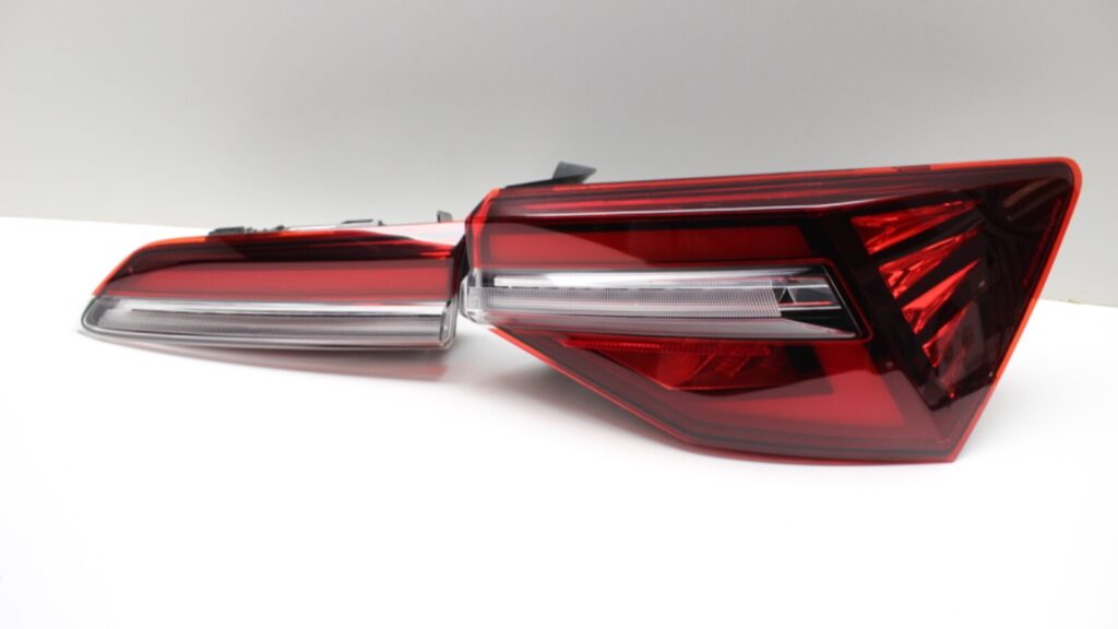 Skoda Karoq Right LED Tail Light Set
