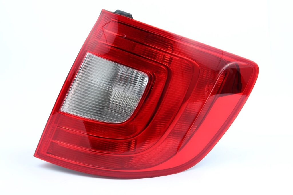 Skoda Superb II / 3T Rear Right Bulb Tail Light OEM 3T9945112