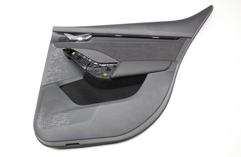 Skoda Octavia IV NX Rear Right Door Panel OEM 5E6867024AAVRV