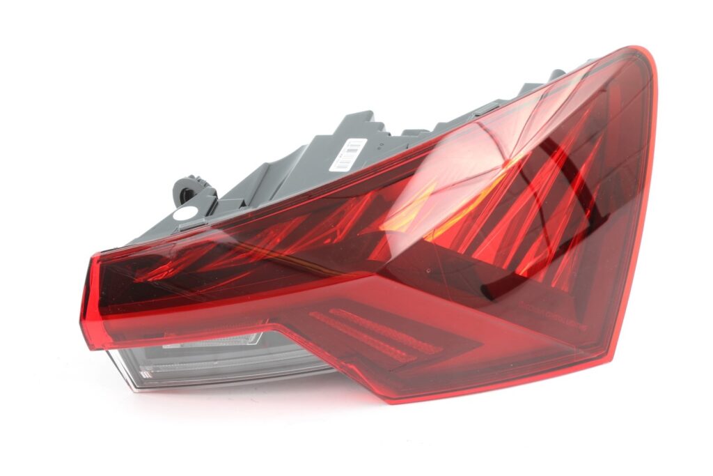 Skoda Octavia Rear Right Tail Light OEM 5E3945208A