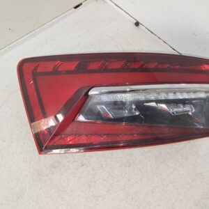 Skoda Superb III / 3V Rear Left Tail Light OEM 3V9945207C
