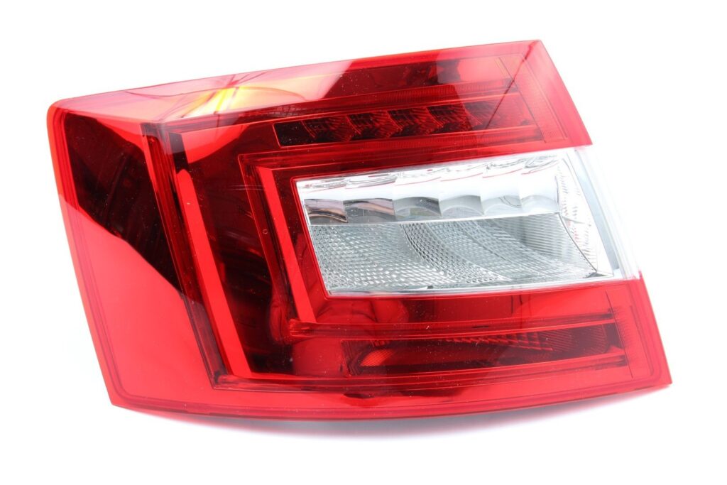 Skoda Octavia Rear Left Tail Light OEM 5E5945111A