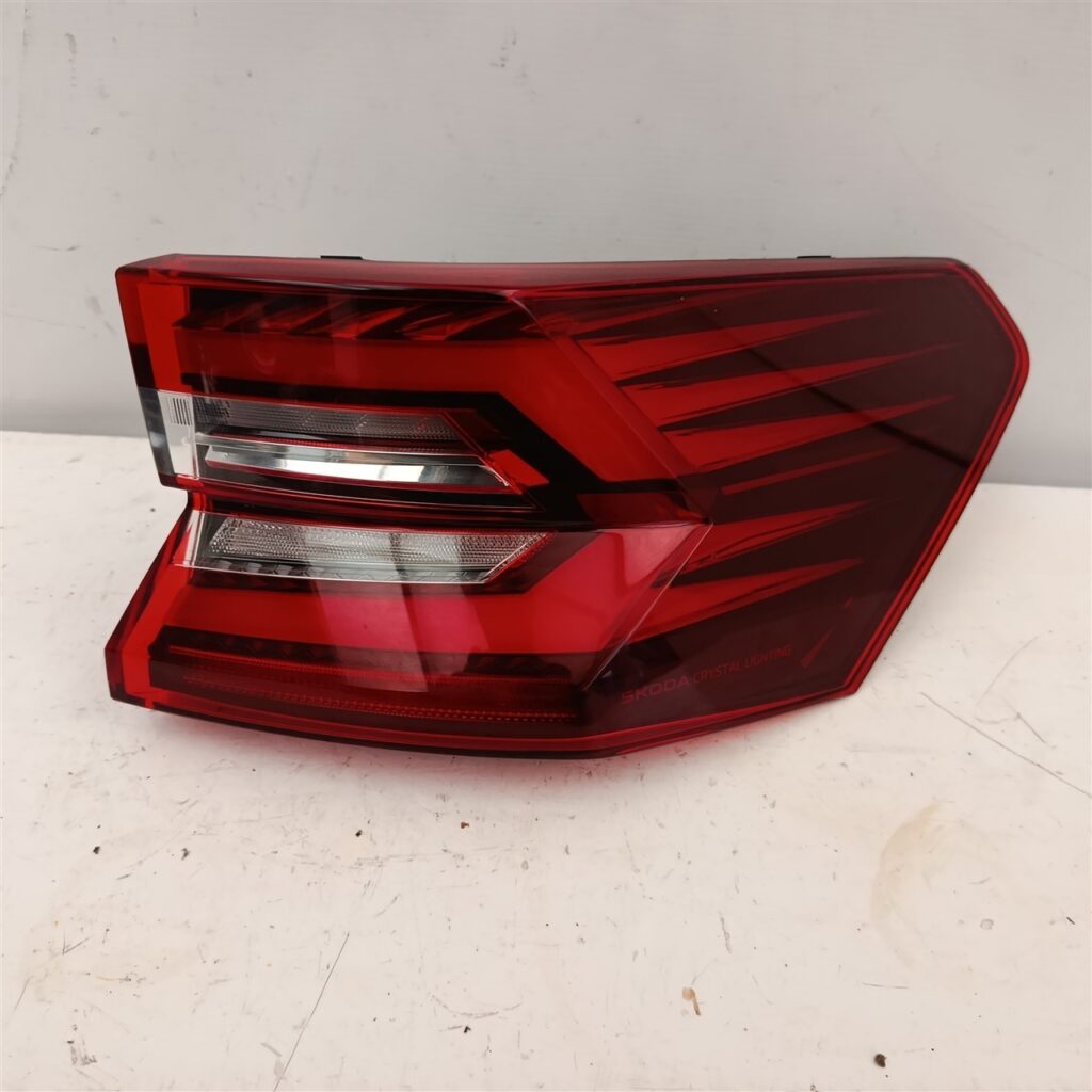 Skoda Kodiaq II Rear Right Tail Light OEM 57H945208