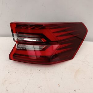 Skoda Kodiaq II Rear Right Tail Light OEM 57H945208