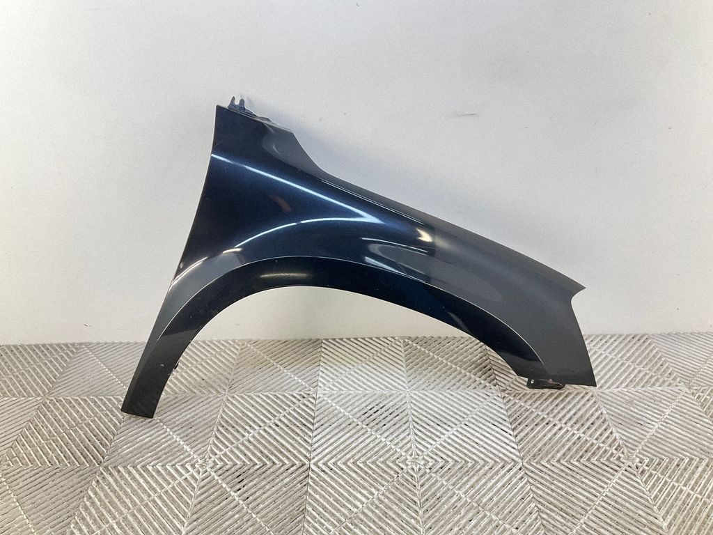 Skoda Yeti 5L Front Right Fender OEM 5L0821162A