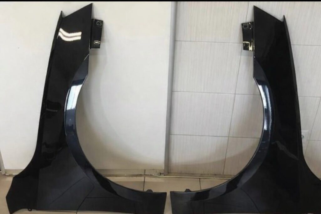 Skoda Octavia III Front Left / Right Fender (Aftermarket) Black Magic