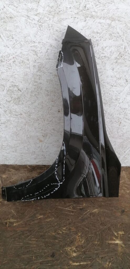 Skoda Karoq NU7 Front Right Fender Black