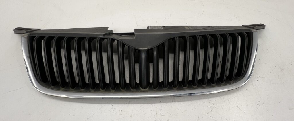 Skoda Yeti 5L Front Grille OEM 5L0853668