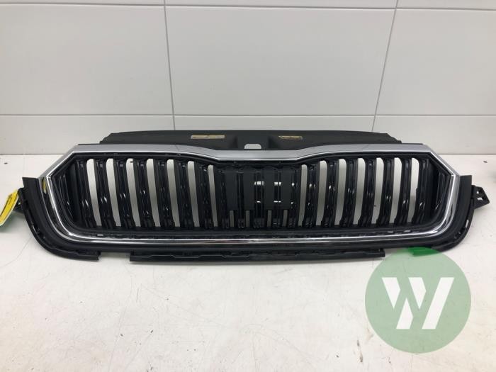 Skoda Octavia IV / NX5 Front Grille OEM 5E3853653