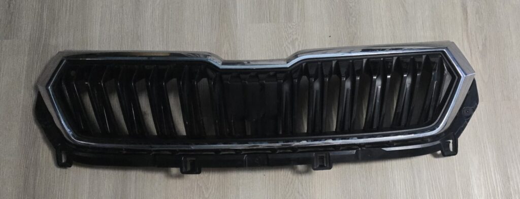 Skoda Karoq Front Grille OEM 57A853653G
