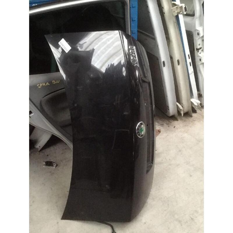 Skoda Superb I / 3U Rear Trunk Lid Black