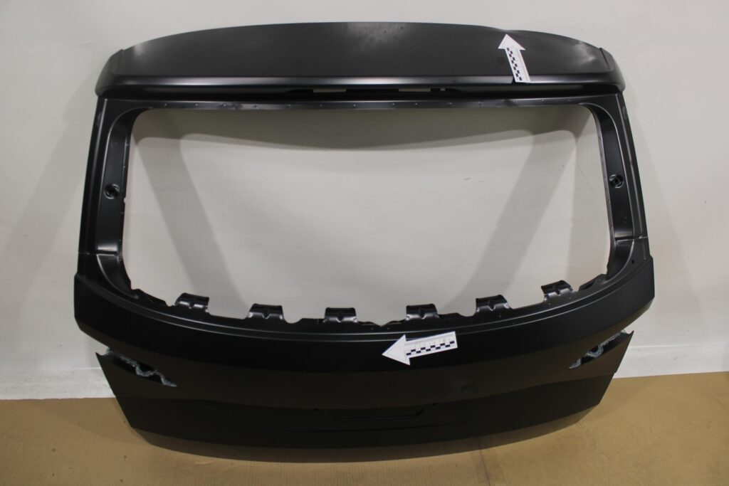 Skoda Karoq Rear Tailgate OEM 57A827023A