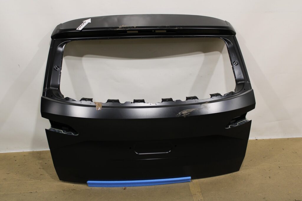 Skoda Karoq Rear Tailgate OEM 57A827023A