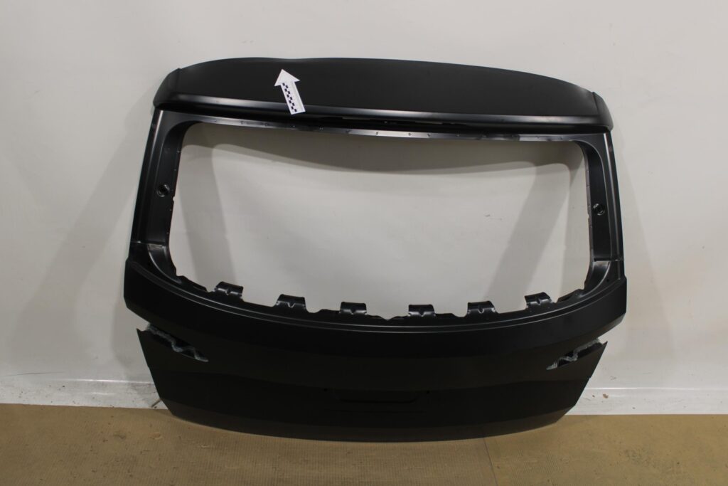 Skoda Karoq Rear Tailgate OEM 57A827023A
