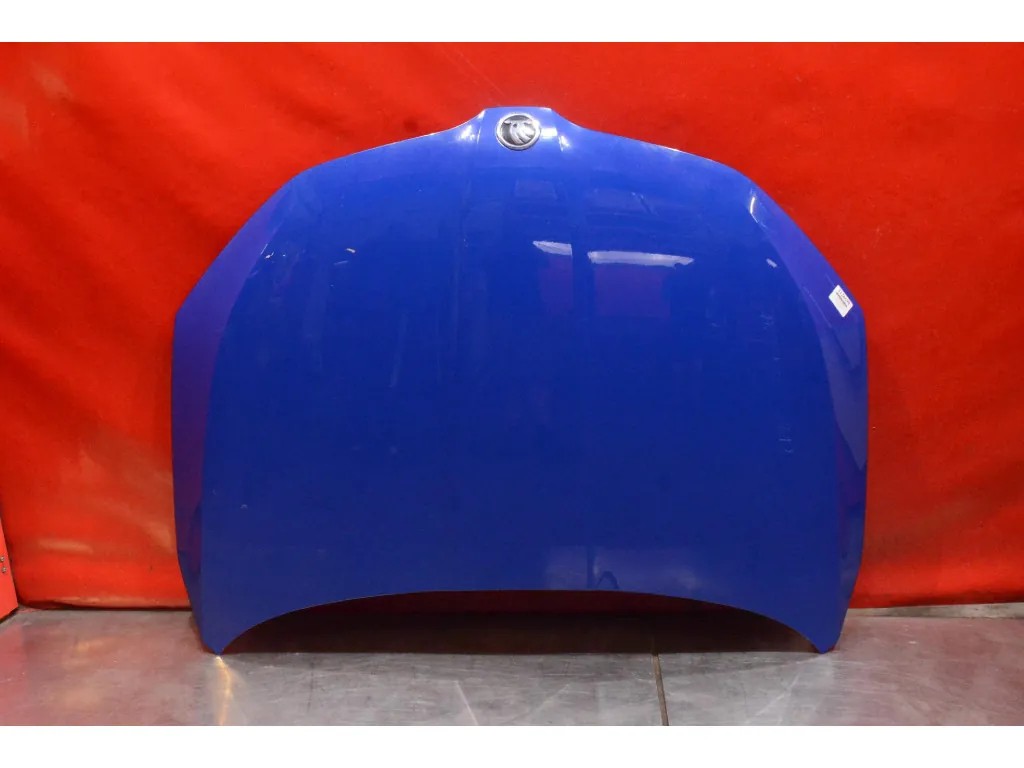 Skoda Octavia III / 5E Front Hood