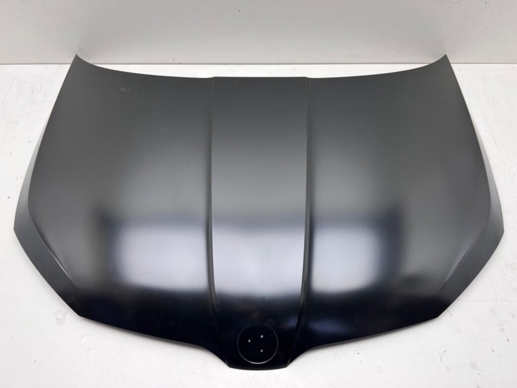 Skoda Fabia III / NJ Front Hood Black OEM 6V0823031F