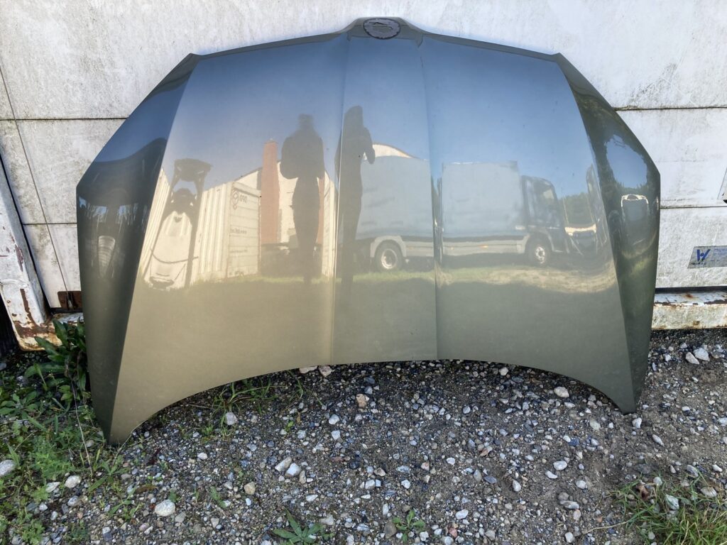 Skoda Yeti Front Hood Jungle Green Metallic