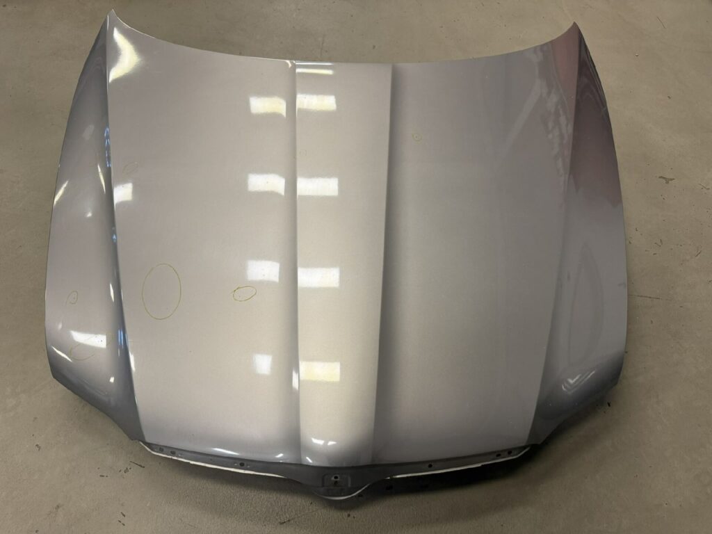 Skoda Superb Front Hood OEM 3T0823031